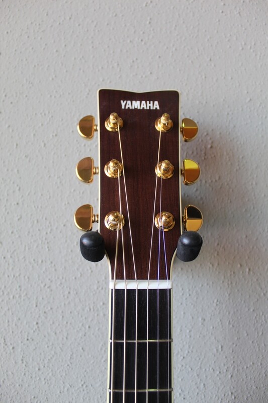 Yamaha LL-TA TransAcoustic Jumbo Concert Acoustic/Electric Guitar - Brown Sunburst