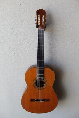 Used 2001 Francisco Navarro Cedar Top Concert Classical Guitar