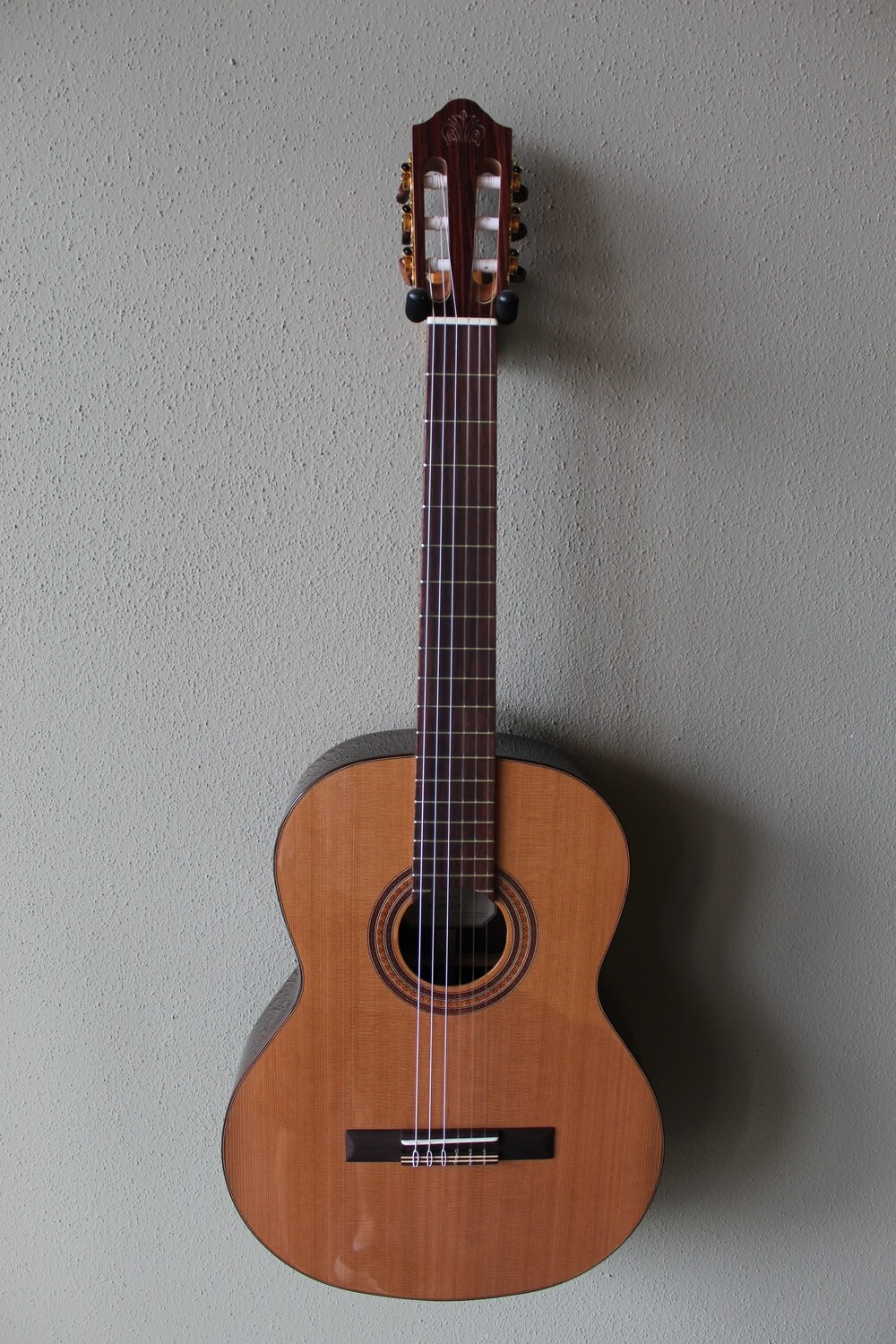 Kremona Fiesta FC Nylon String Classical Guitar with Deluxe Hard Case