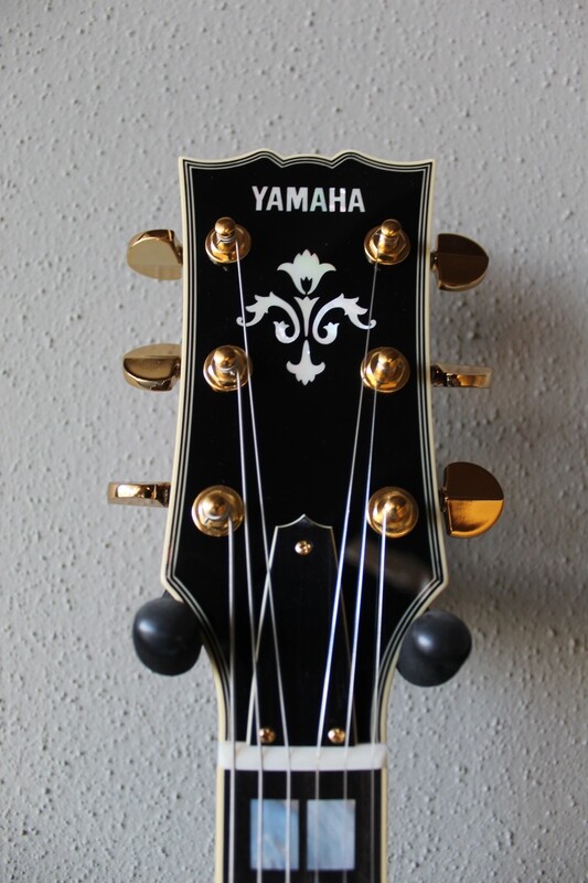 Yamaha SA2200 OVS Semi-Hollow Electric Guitar - Violin Sunburst