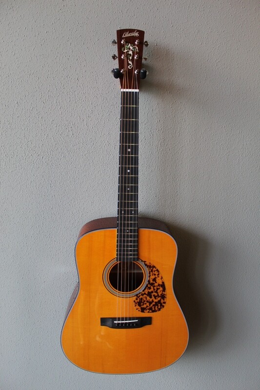 Blueridge BR-240 Prewar Series Dreadnought Acoustic Guitar with Soft Case