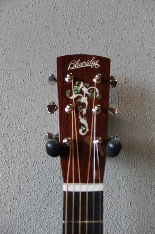 Blueridge BR-240 Prewar Series Dreadnought Acoustic Guitar with Soft Case