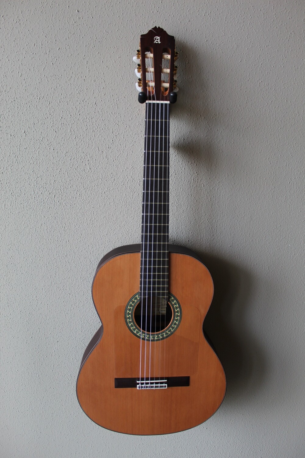 Alhambra 5FP OP Pinana Flamenco Negra Guitar - Made in Spain