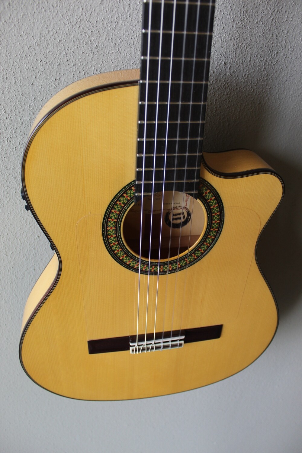 Alhambra 7FC CT E2 Thin Body Acoustic/Electric Flamenco Guitar