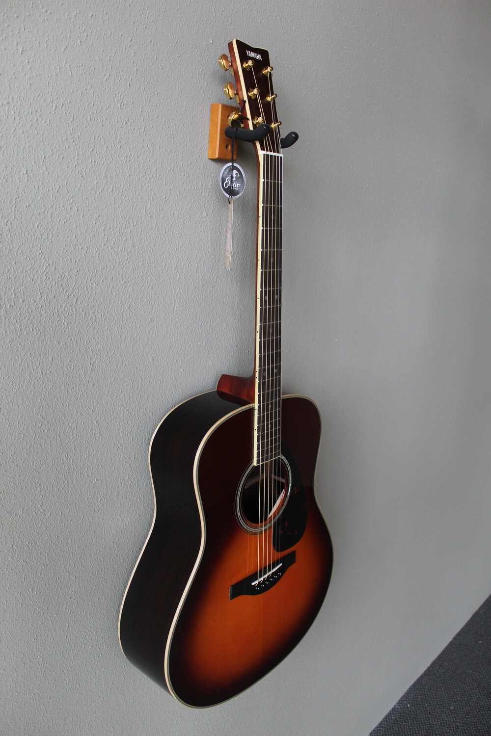 Yamaha LL16 Steel String Acoustic Electric Guitar Brown Sunburst Memorial Music