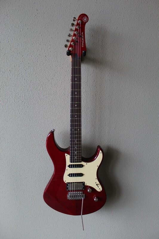 Yamaha PAC612VIIFMX Pacifica Electric Guitar - Fired Red