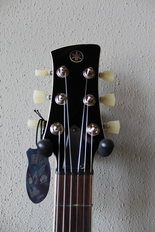 Yamaha RSS20 Revstar Standard Electric Guitar with Gig Bag - Black