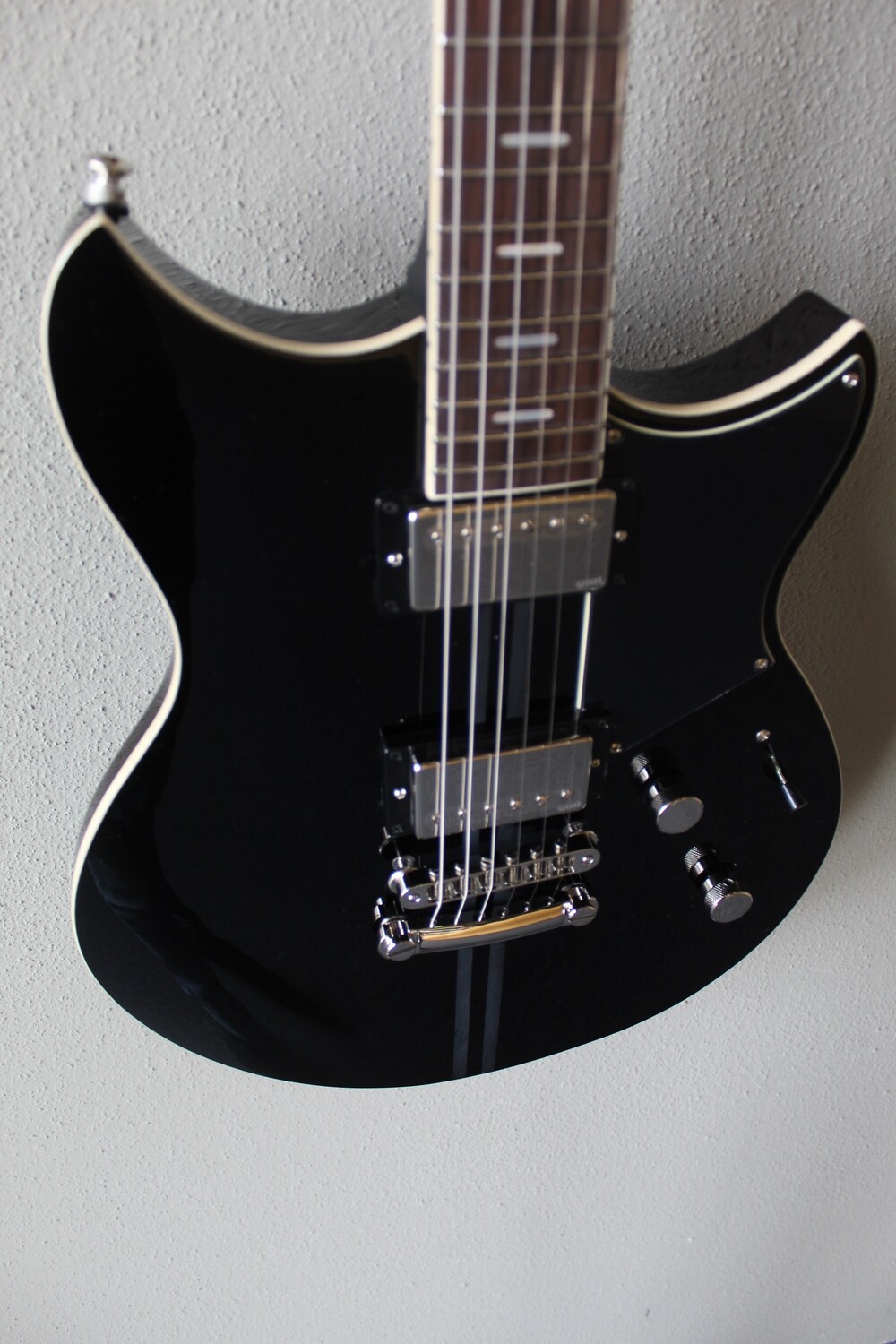 Yamaha RSS20 Revstar Standard Electric Guitar with Gig Bag - Black