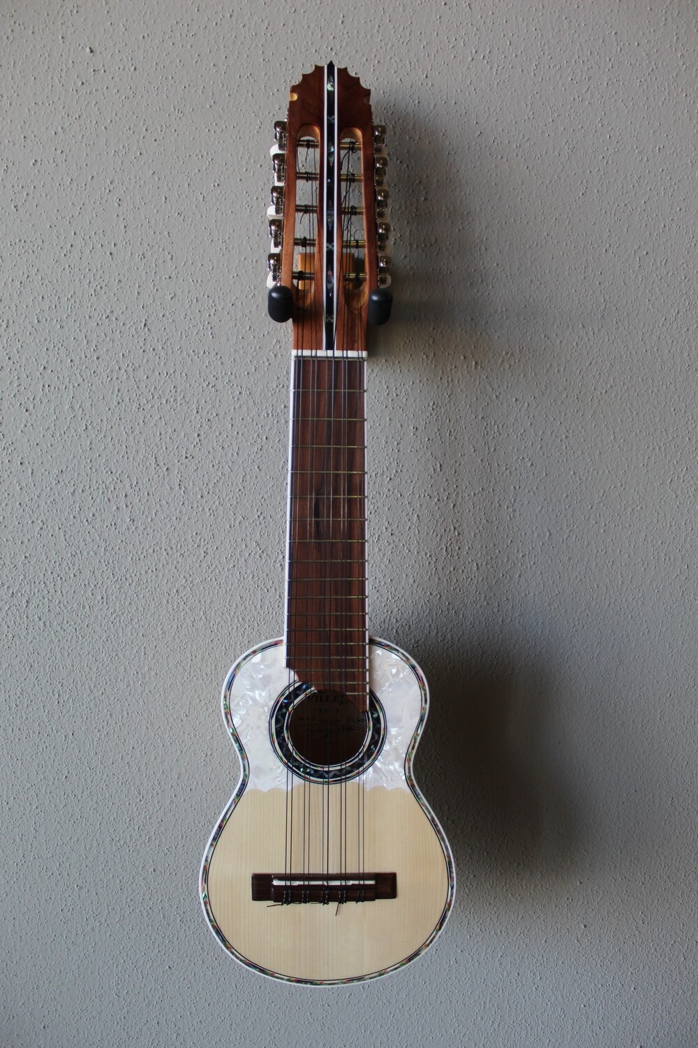 Charango guitar clearance