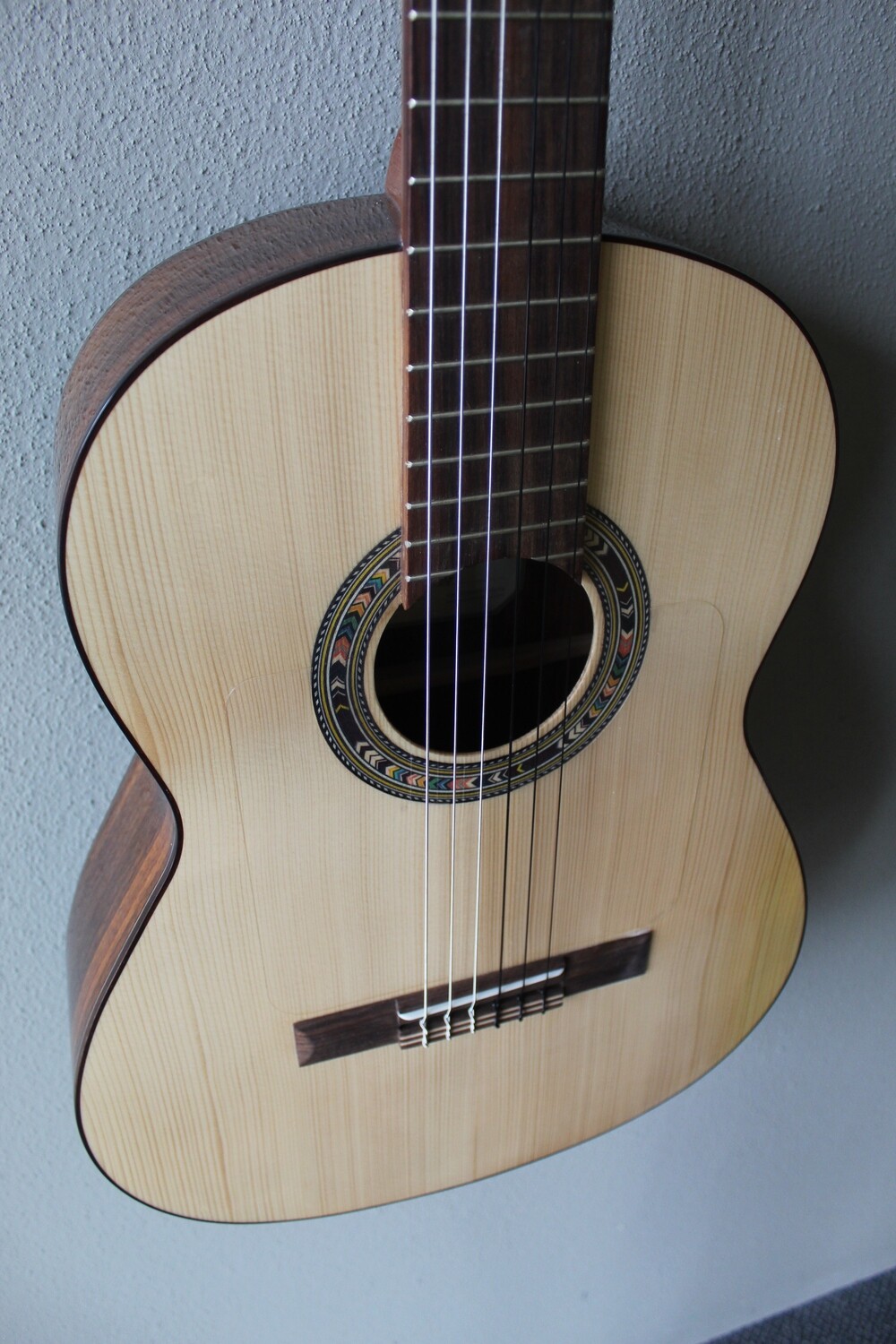 Used Kremona Rosa Morena RM Nylon String Flamenco Guitar with Gig Bag