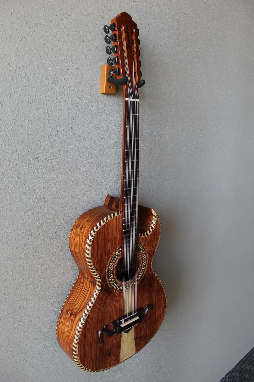 maribaroni様 Marlon (Francisco) Navarro Solid Wood Bajo Quinto Guitar