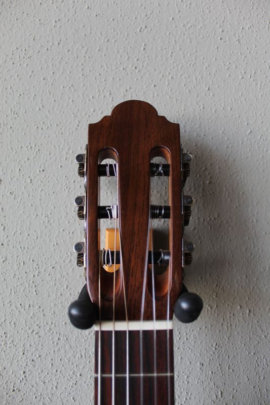 Marlon (Francisco) Navarro Acoustic/Electric Requinto Guitar with Cutaway