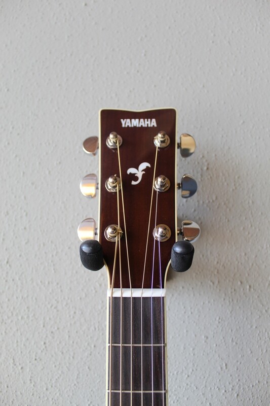 Yamaha FS830 Concert Steel String Acoustic Guitar with Gig Bag - Dusk Sun Red
