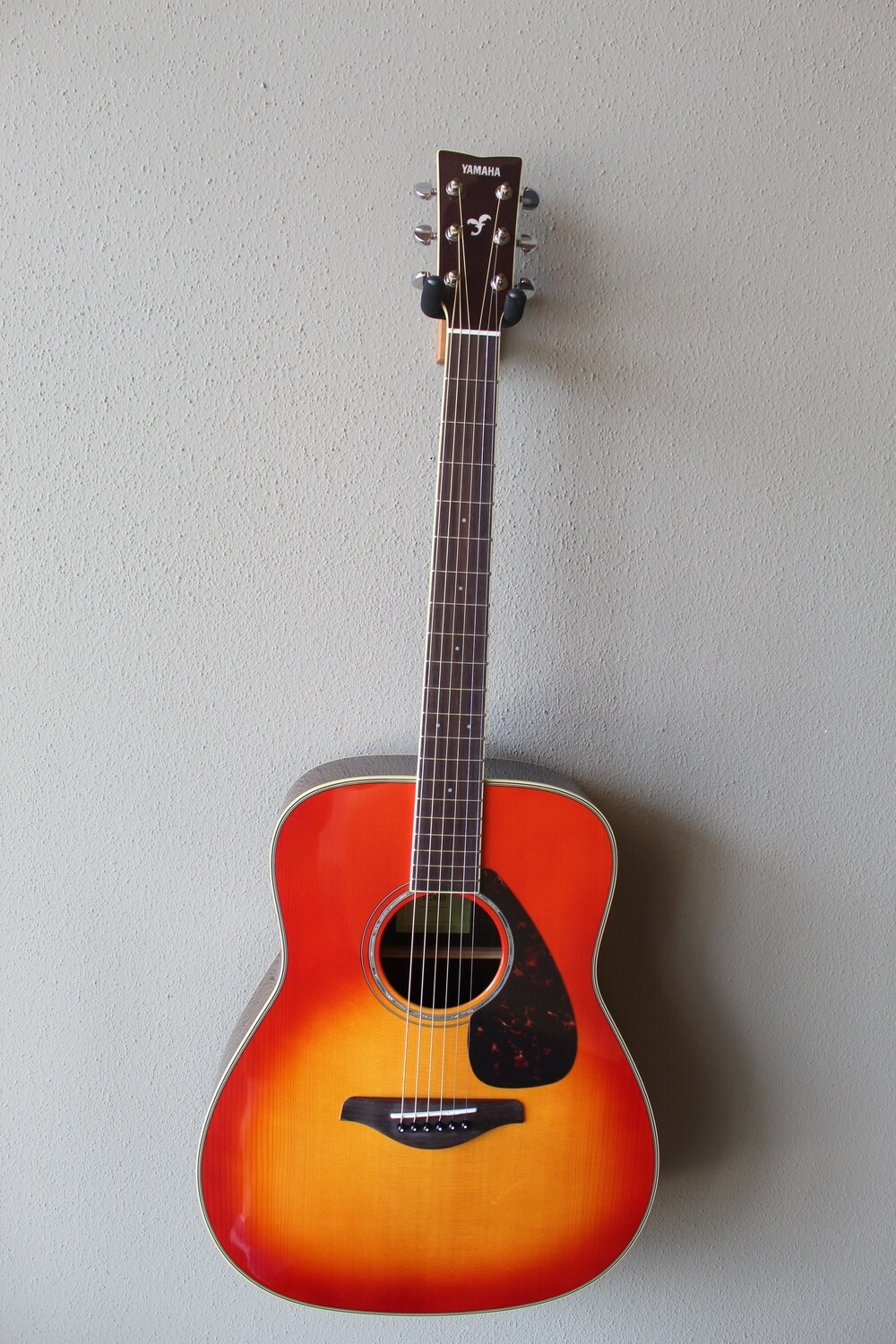 Yamaha FG830 Dreadnought Acoustic Guitar with Gig Bag - Autumn Burst