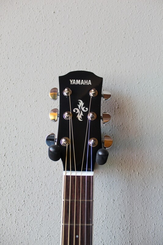 Yamaha APX600 Acoustic/Electric Guitar with Gig Bag - Blue Burst