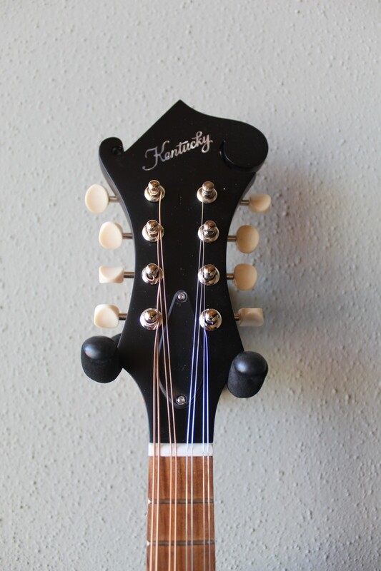 Kentucky KM-606 F Style Mandolin with Gig Bag