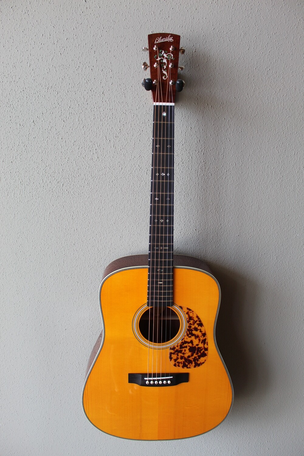 Blueridge BR-260 Prewar Series Dreadnought Acoustic Guitar with Gig Bag