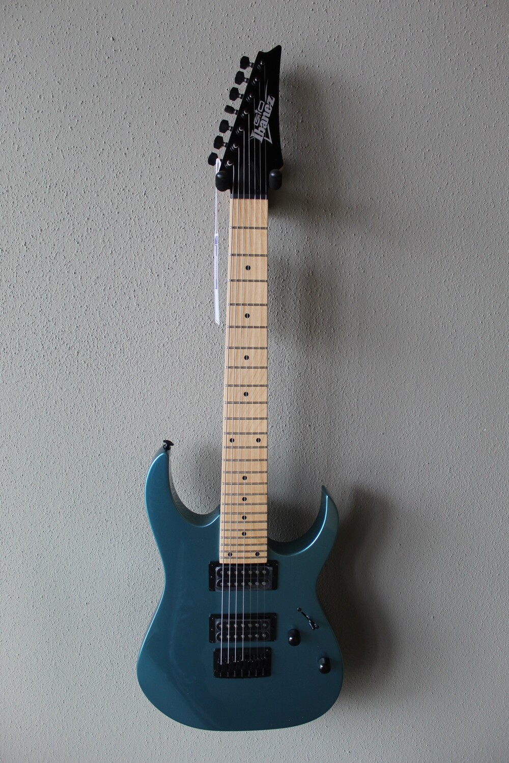 Ibanez Gio GRG7221M 7 (Seven) String Electric Guitar - Metallic Light Blue Ibanez Gio GRG7221M 7 (Seven) String Electric Guitar - Metallic Light Blue