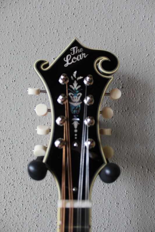 The Loar LM-600-VS Professional F Style Mandolin with Hard Case
