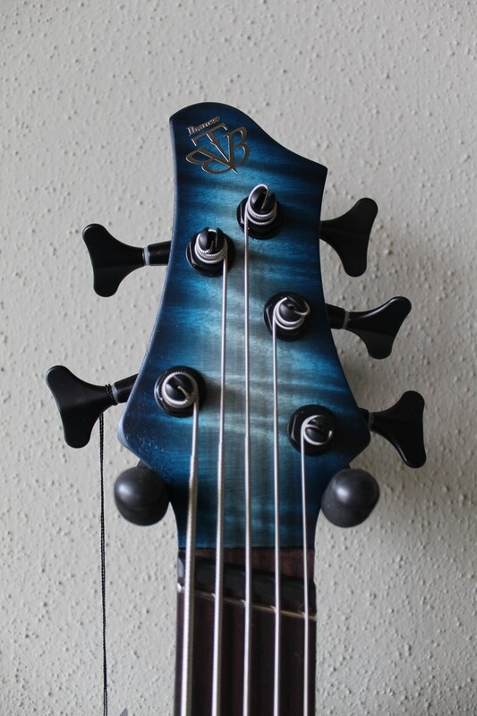 Ibanez BTB705LM 5 (Five) String Electric Bass Guitar - Cosmic Blue Starburst