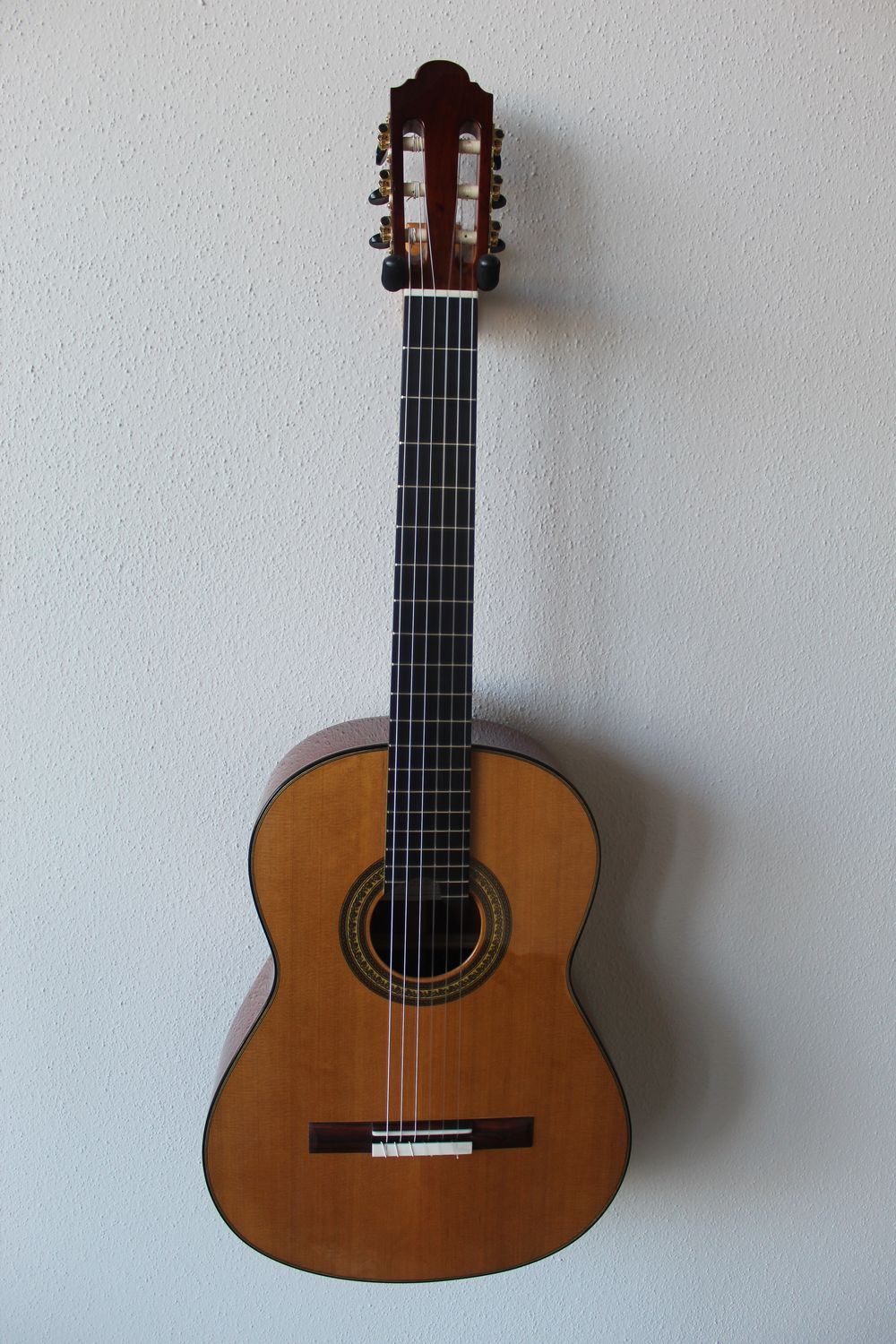 Marlon (Francisco) Navarro Cedar Top Classical Guitar - Ebony Fretboard Marlon (Francisco) Navarro Cedar Top Classical Guitar - Ebony Fretboard