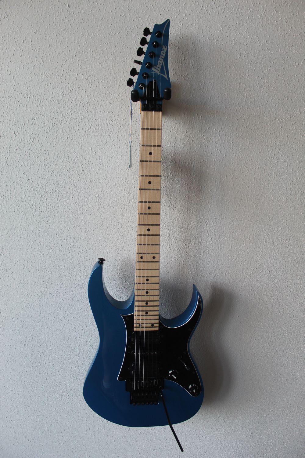 Ibanez Genesis Collection RG550 Electric Guitar - Electric Blue