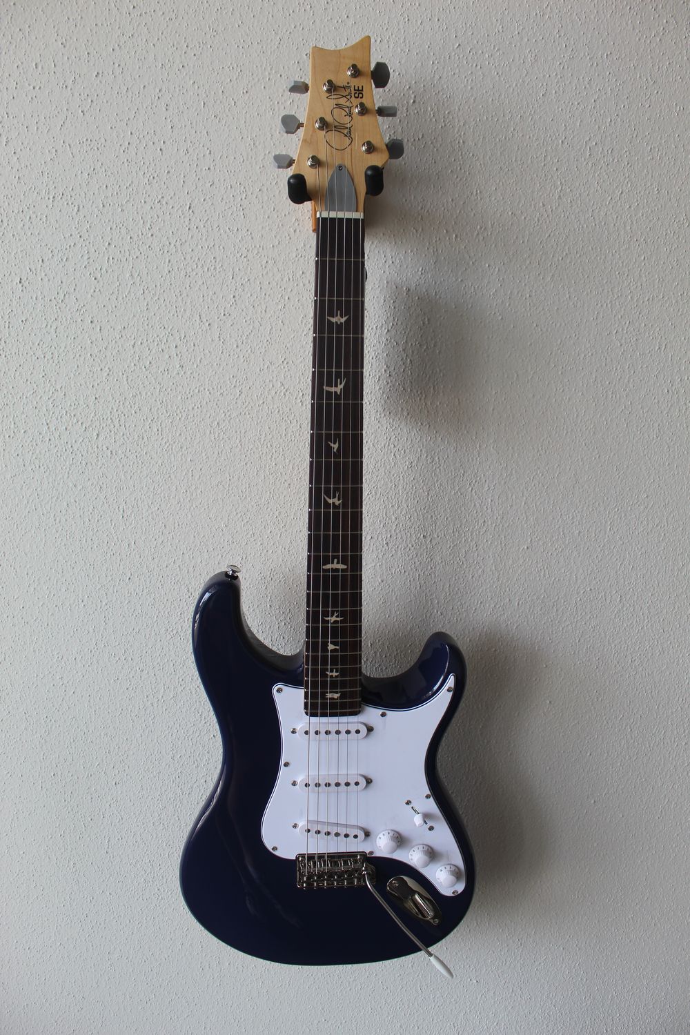 PRS SE Silver Sky Electric Guitar - Trad Blue