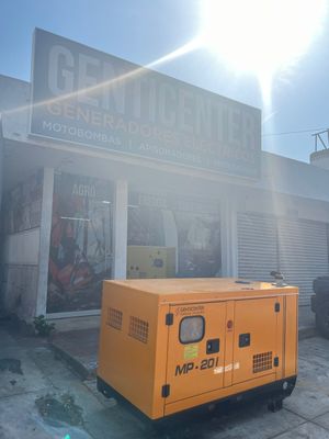 Planta Electrica Diesel 27 kVA 110/220V 3F 69 Amp Max. Perkins - 24 kVA nominales