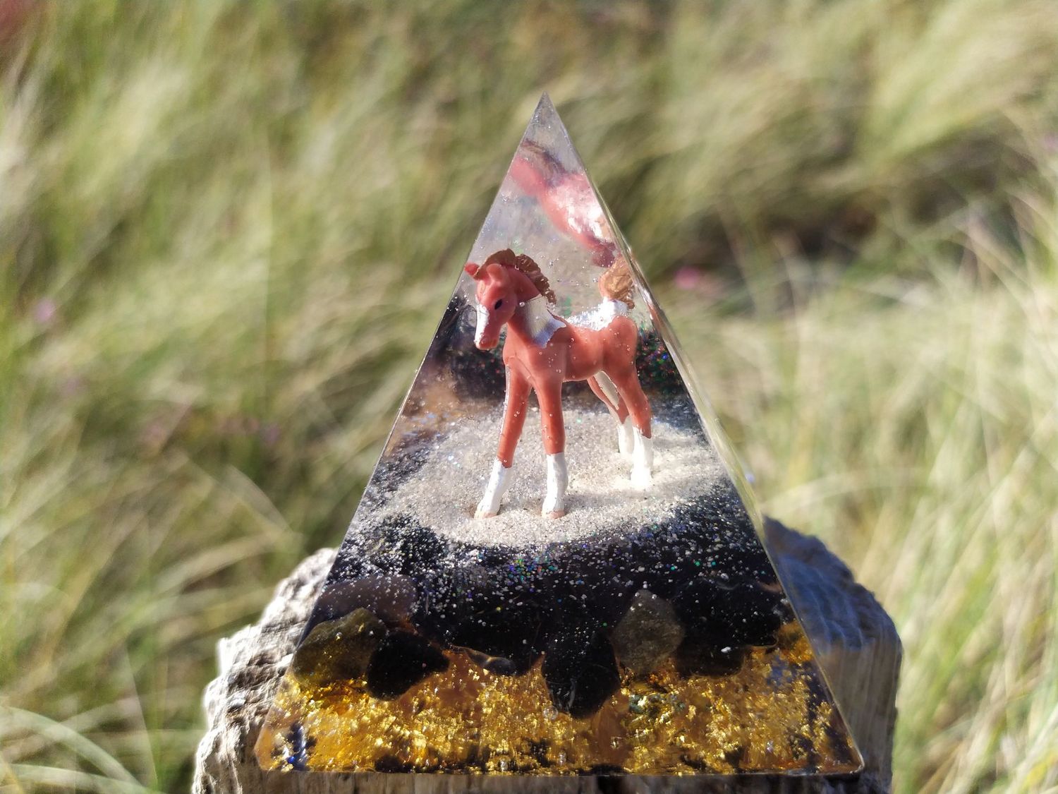 Orgonite Cheval et Obsidienne