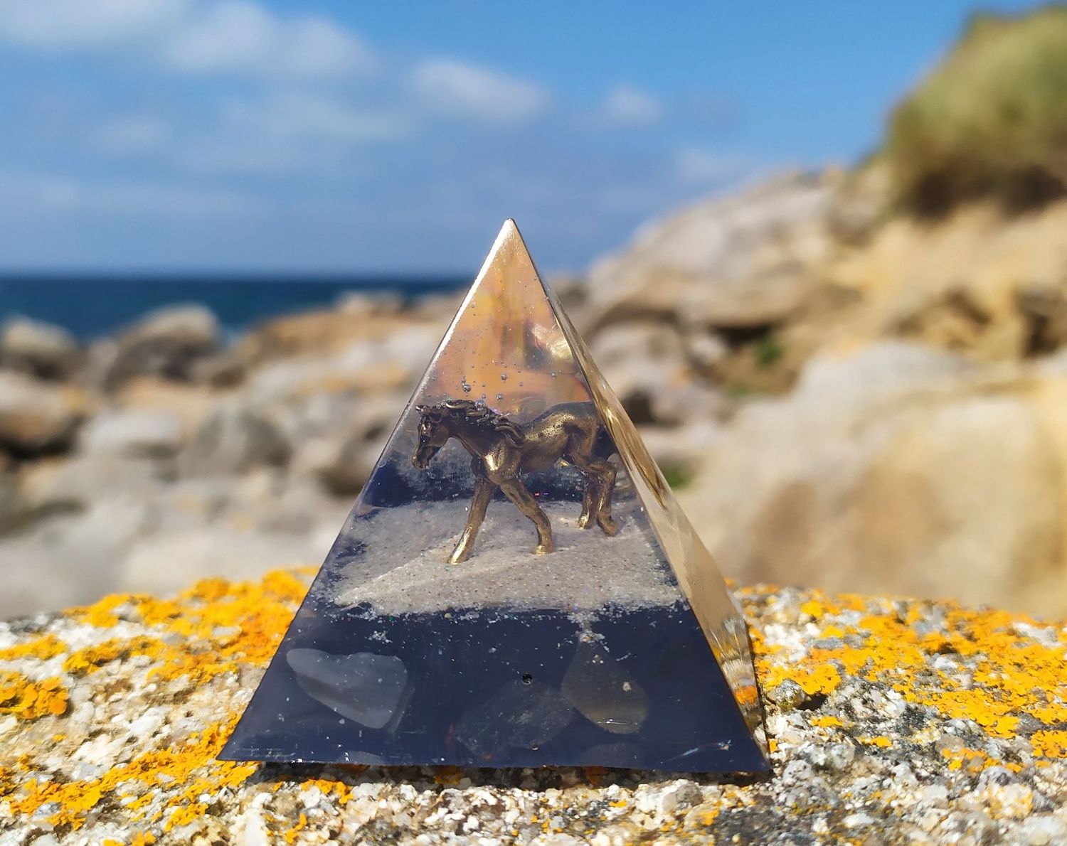 Orgonite Cheval et Obsidienne