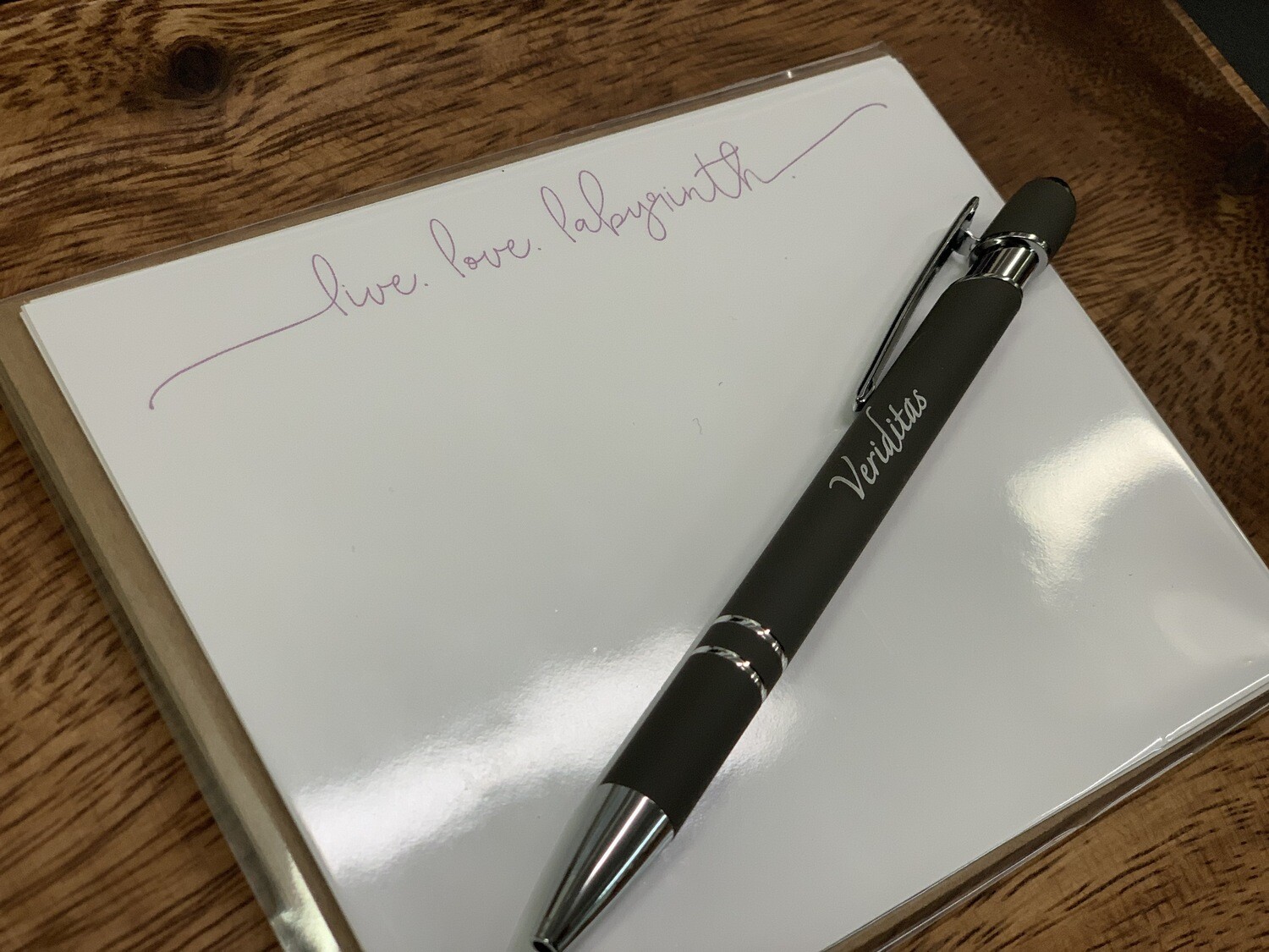 Veriditas Pen - Grey