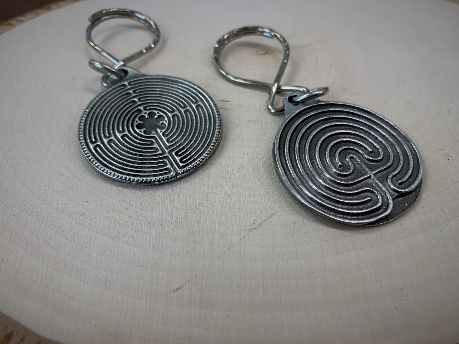 Dual-Sided Labyrinth Keychain: Pewter (Chartres/Classical)