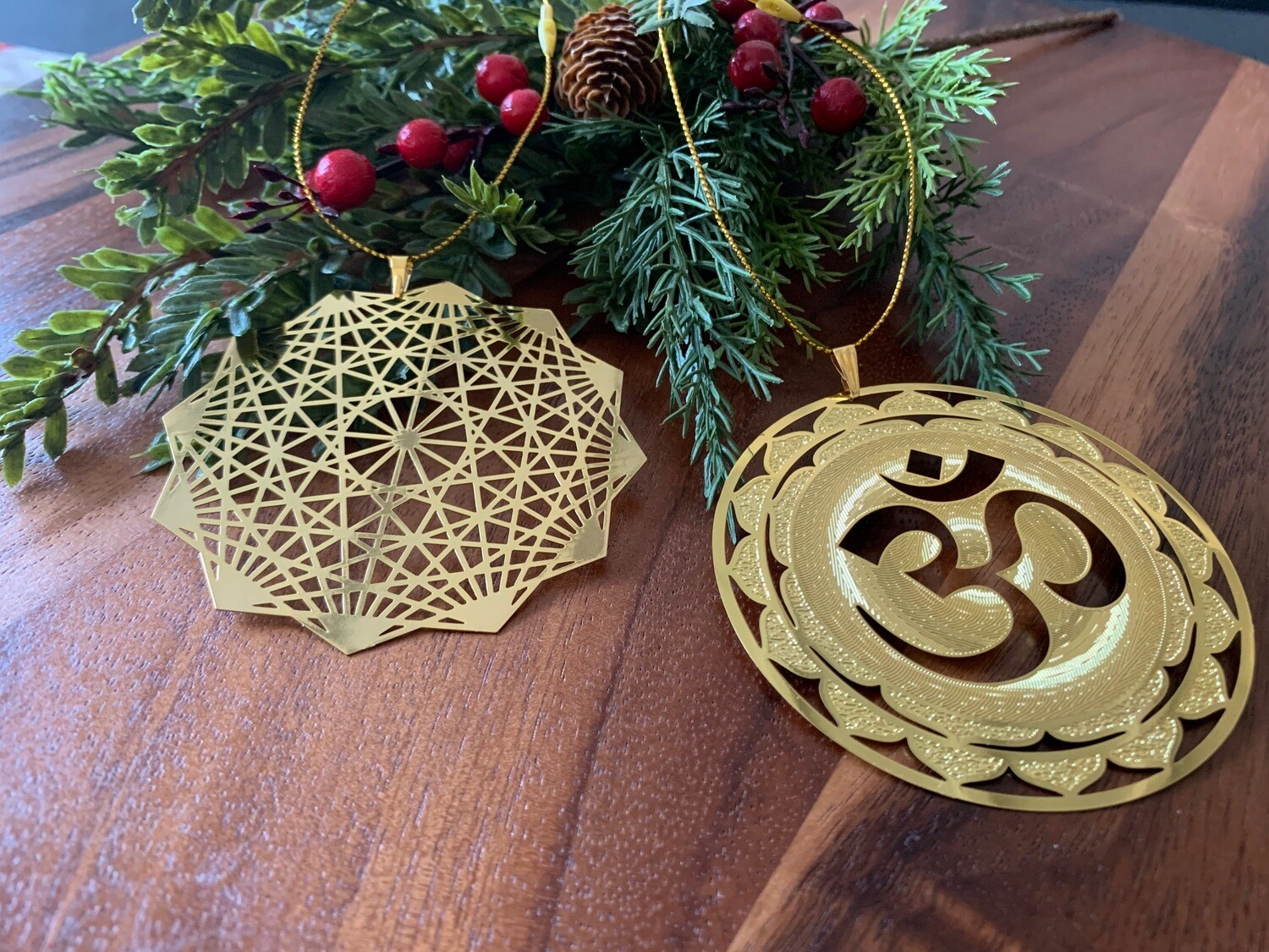 *Holiday Decoration - Om Mandala
