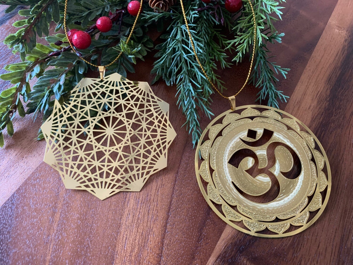 *Holiday Decoration - Om Mandala