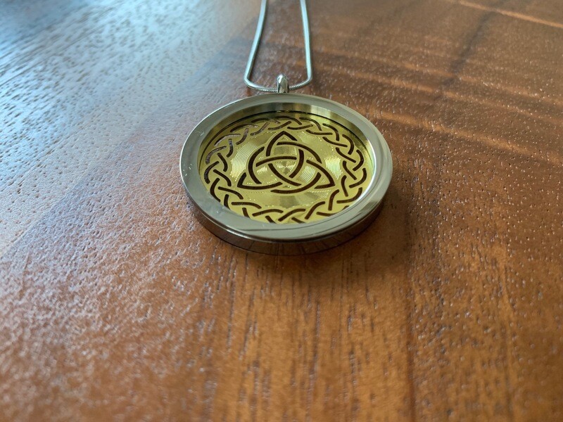 Necklace: Celtic Triquetra Pendant with Chain