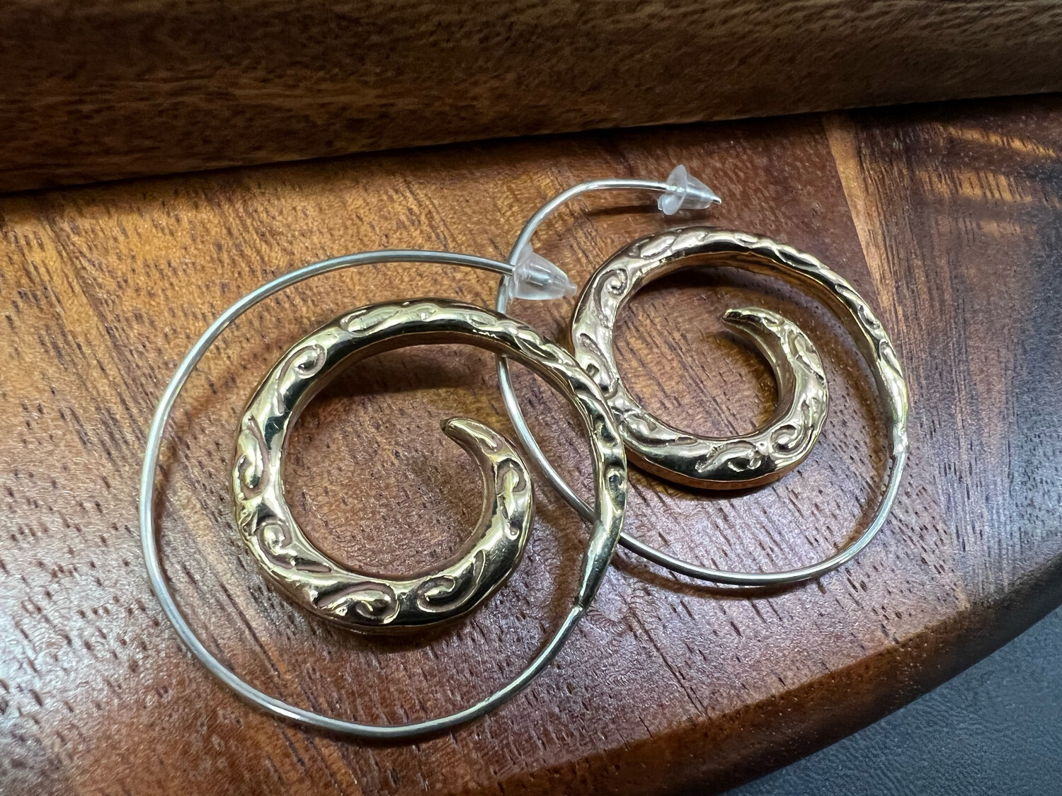 Earrings: BROCADE SPIRAL
