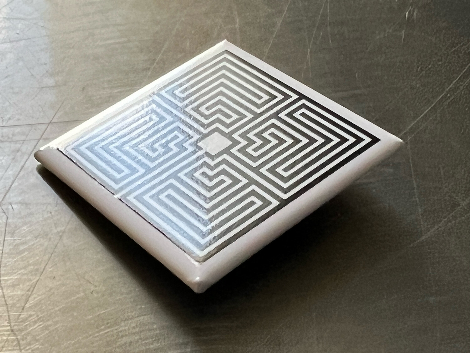 Button:  Labyrinth