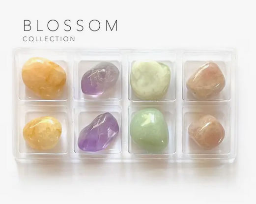 Crystal Set - (Blossom | 8 stones)