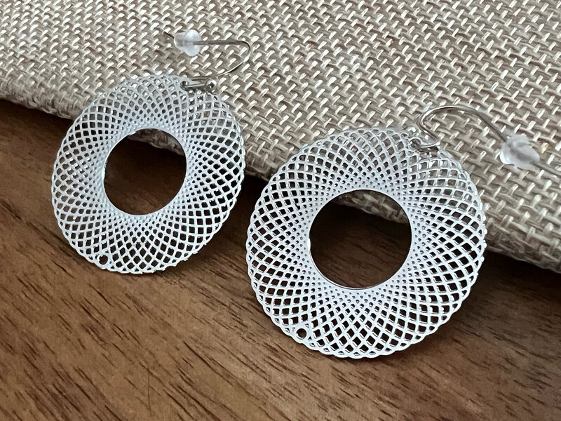 Earrings: Silver Plated Wide Eye Torus Vortex