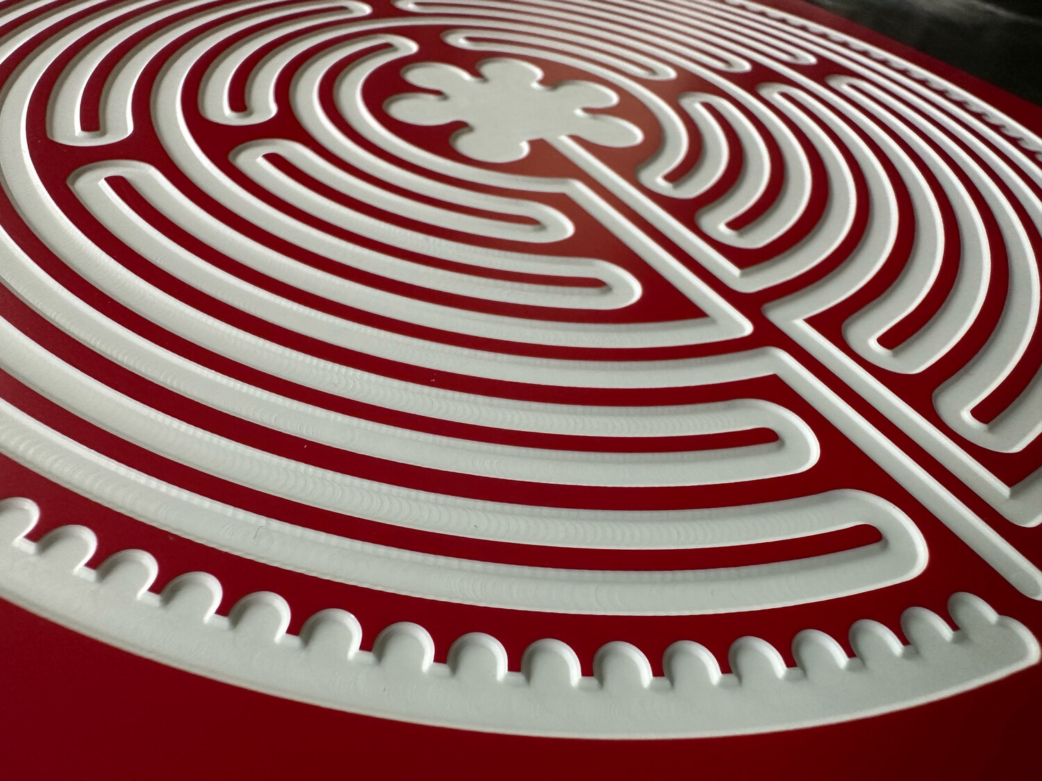 Acrylic Chartres Labyrinth (multiple colors) | 8-inch