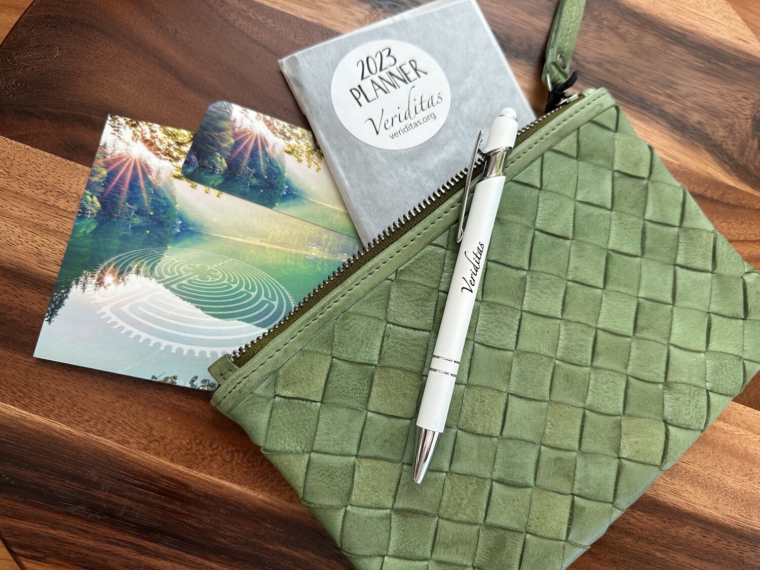 Latico Leathers | Amal Clutch &amp; Wristlet | GREEN
