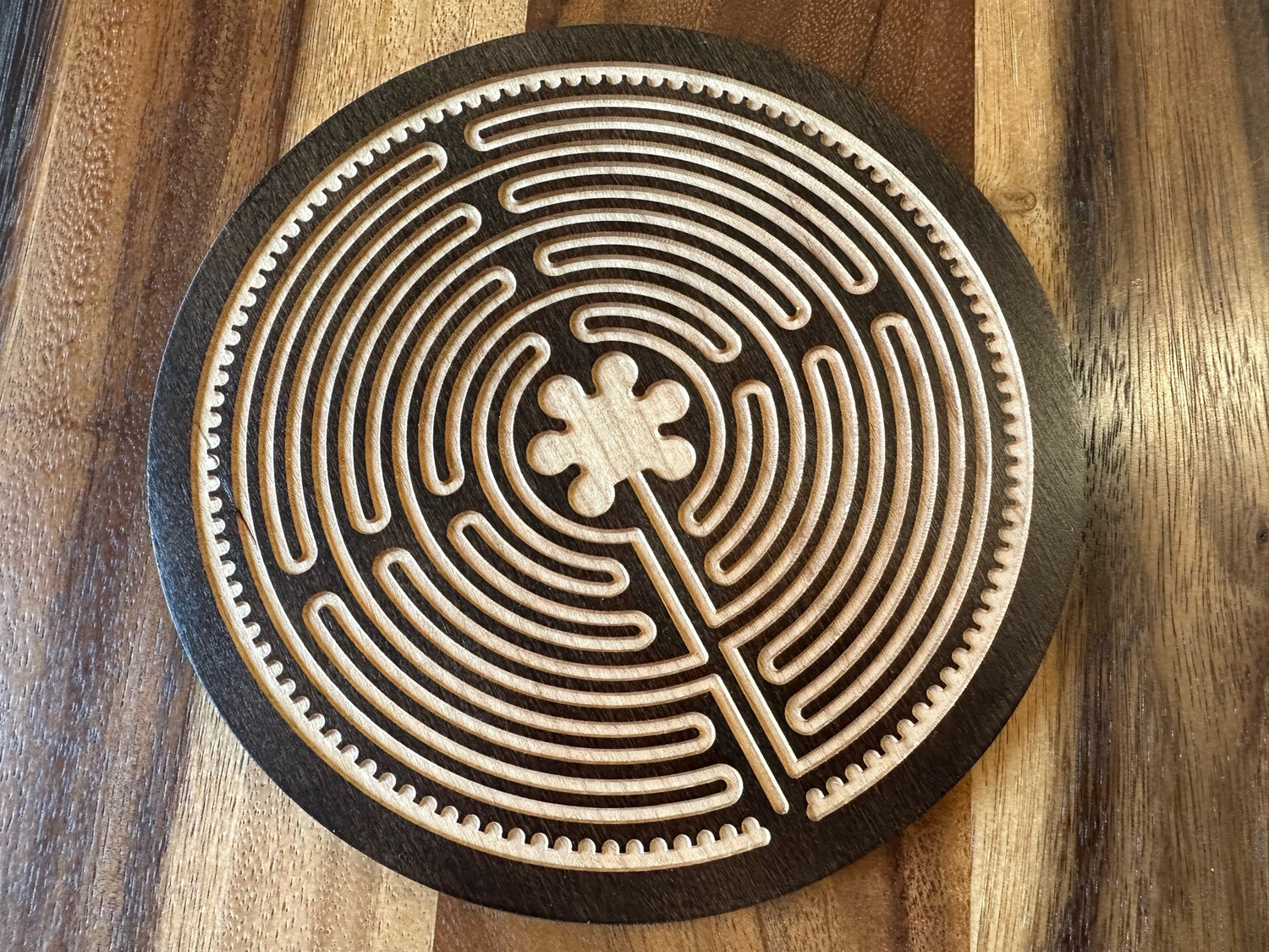 Chartres Labyrinth (Cherry Wood | Stain) | 7-inch
