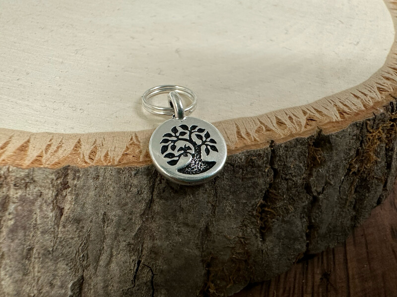 Keychain Mini Embellishment: Tree of Life (Antique Silver)