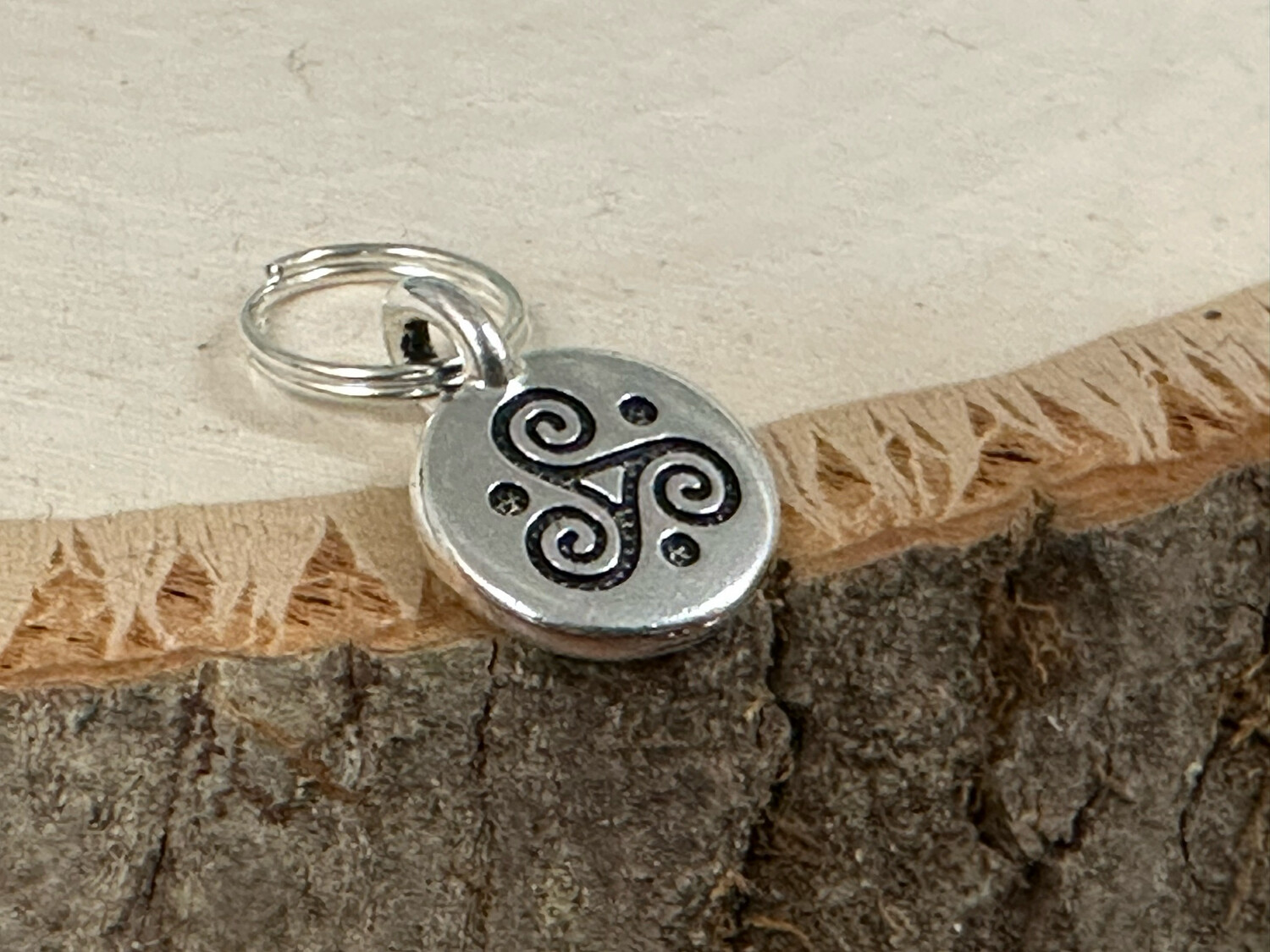 Keychain Mini Embellishment: Celtic Spiral (Antique Bronze)