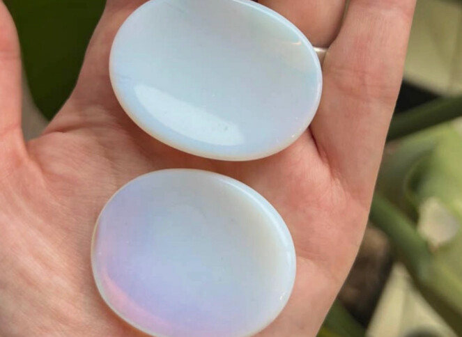 Pocket Token | Stone - Opalite