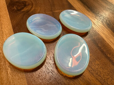 Pocket Token | Stone - Opalite
