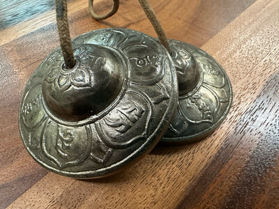 TINGSHA: Mantra Lotus Prayer Chime