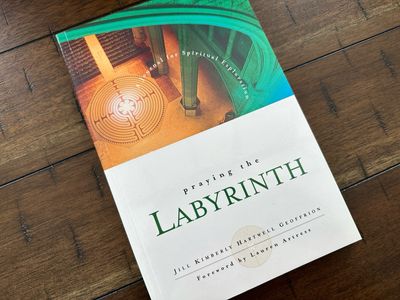 Journal: Praying the Labyrinth (Jill Kimberly Hartwell Geoffrion)