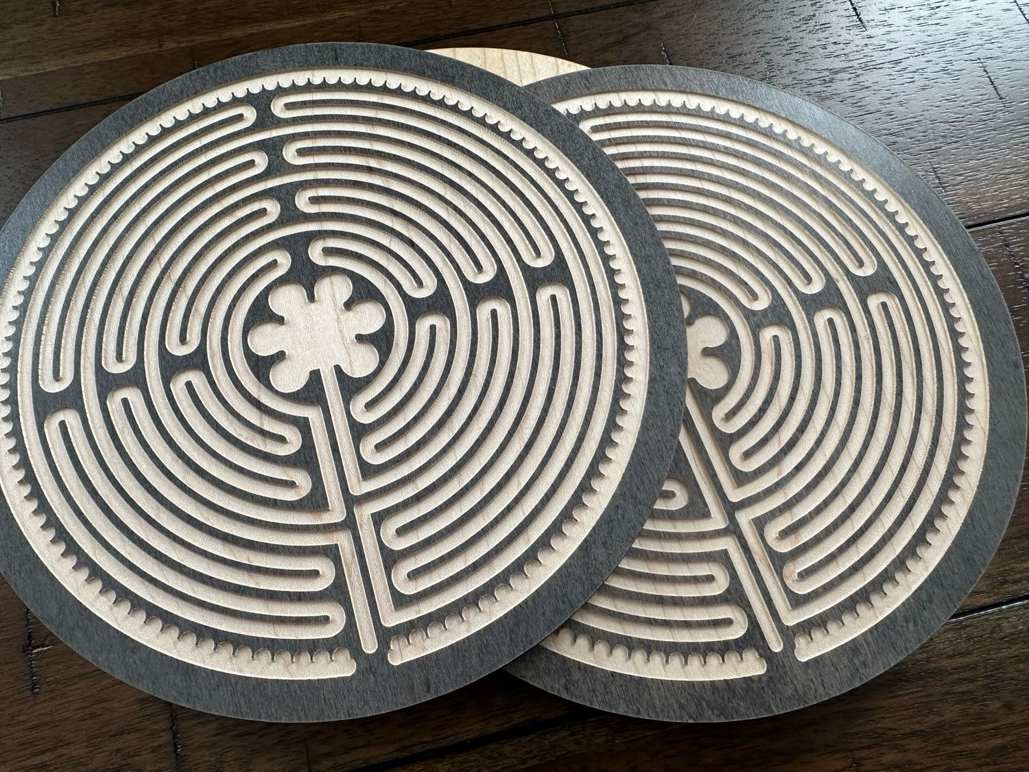 Chartres Labyrinth (Maple Wood | Stain) | 7-inch