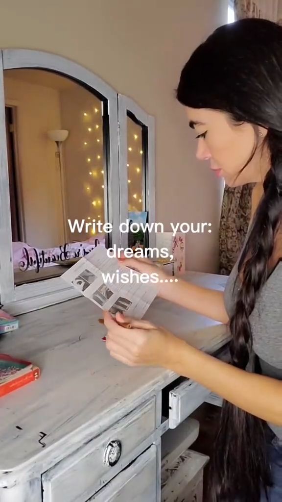 Flying Wish Paper | Golden Om